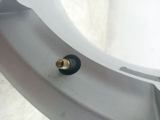 LLANTA SUZUKI SX4 (3)