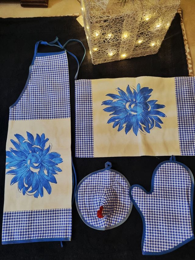 Set cucina grembiule, presine, guanto