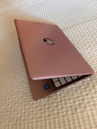 Portátil HP Stream 11-aj0003ns Rosa