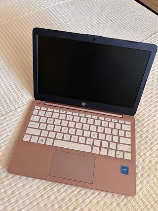 Portátil HP Stream 11-aj0003ns Rosa