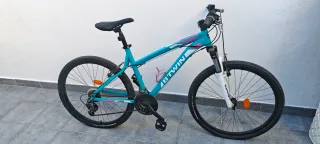 Bicicletas B'TWIN MTB Azul y Roja