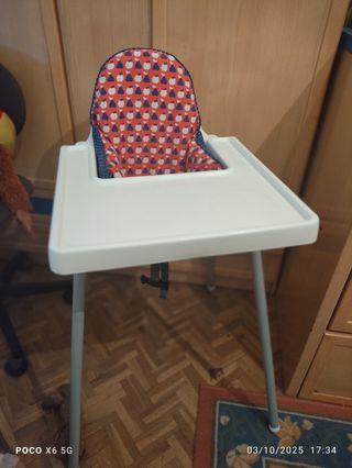 Trona IKEA blanca