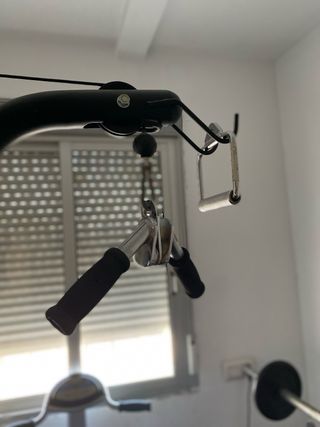 Gimnasio multifunción y banco de pesas
