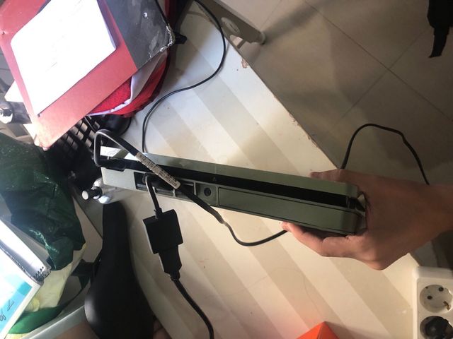 PS4 Camuflaje Verde Edición Especial