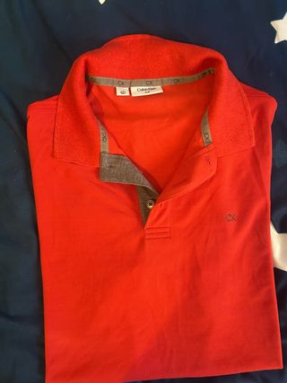 Polo Calvin Klein Roja Talla L,