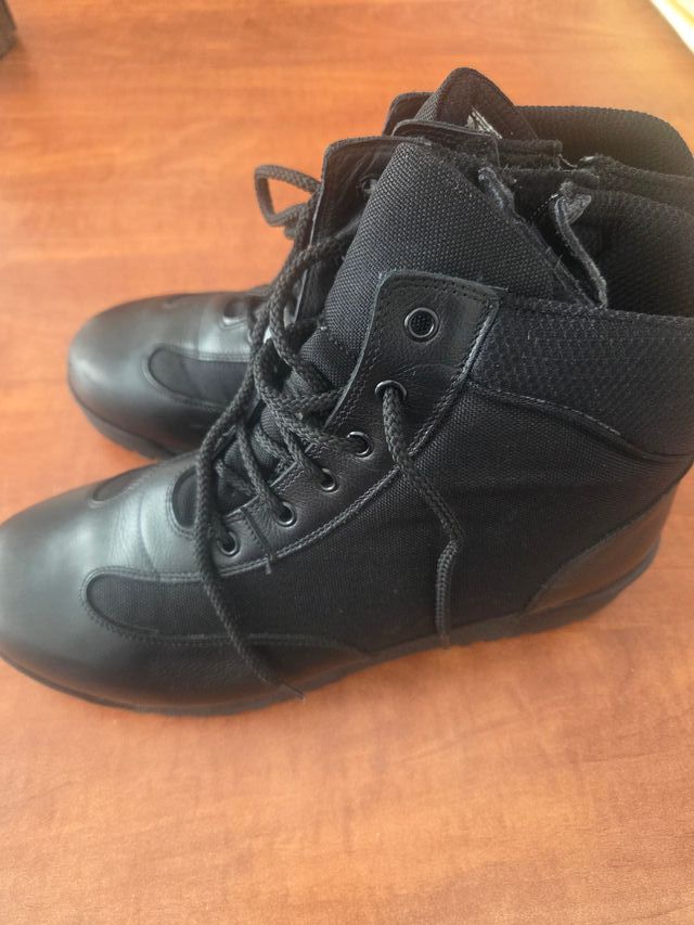 Scarponi trekking Soldini neri