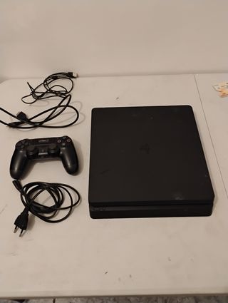 LEER Ps4 Slim 1 TB v. 11.52