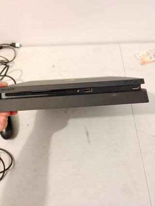 LEER Ps4 Slim 1 TB v. 11.52