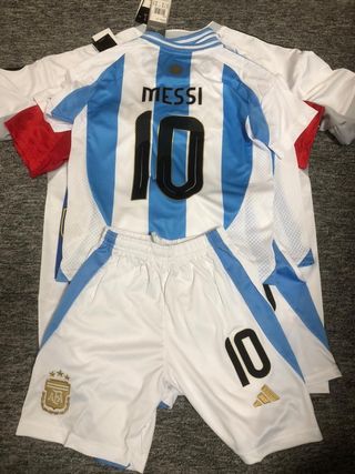 Conjunto niño  Messi 10