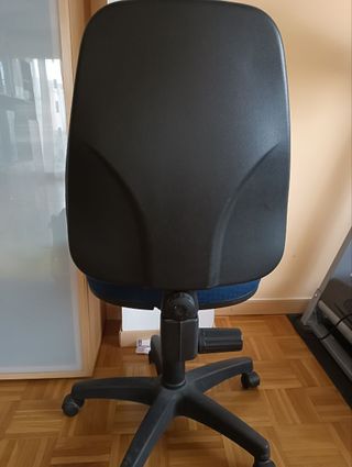 2 Sillas de oficina