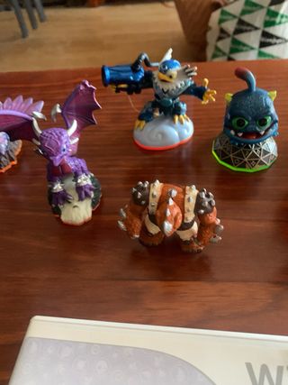 Skylanders Giants Wii + Portal + Volante