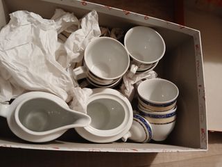 Varie per la casa
Set tazzine , bicchieri, 
Fondut