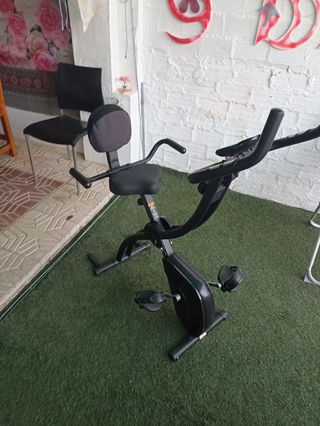 Bicicleta Estática Negra