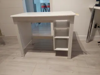 Escritorio Ikea Blanco con Estanterías