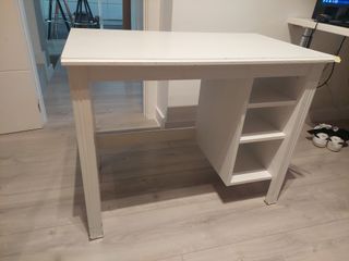 Escritorio Ikea Blanco con Estanterías