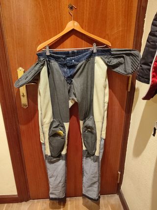 Pantalón vaquero moto ByCity Talla 34
