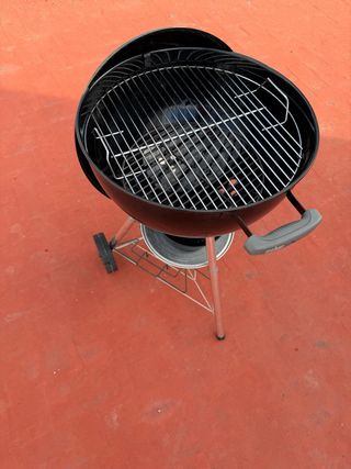 Barbacoa Weber Portátil 47cm Negra
