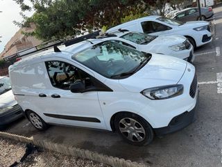 Ford Transit Courier 2019