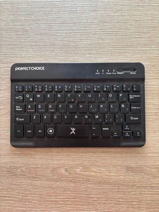 Teclado Perfect Choice Inalámbrico Bluetooth Negro