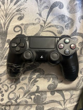 Consola PlayStation 4 Slim Negra