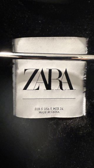 Chaqueta Zara Negra Pelo Sintético