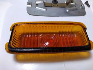 Piloto ámbar SEAT 600 / Formichetta y otros
