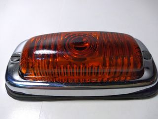 Piloto ámbar SEAT 600 / Formichetta y otros