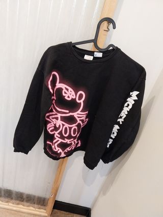 Sudadera Negra Mickey Mouse Lefties
Talla 11-12
