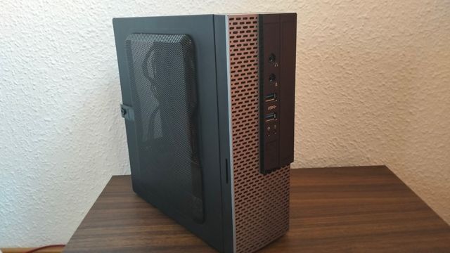 Torre PC ITX con fuente