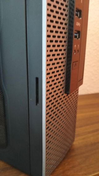 Torre PC ITX con fuente 