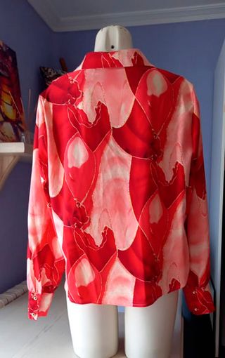Blusa roja cuello drapeado