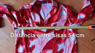 Blusa roja cuello drapeado