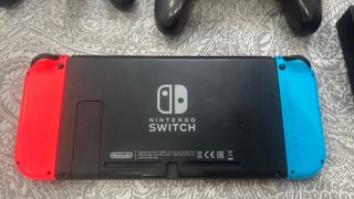 Nintendo Switch + Accesorios y Juegos