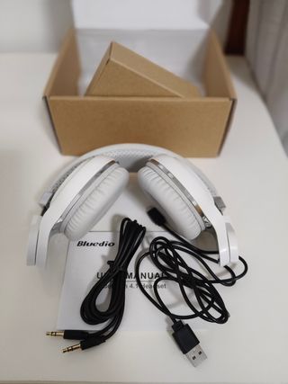 Cascos Bluetooth Inalámbricos Blancos