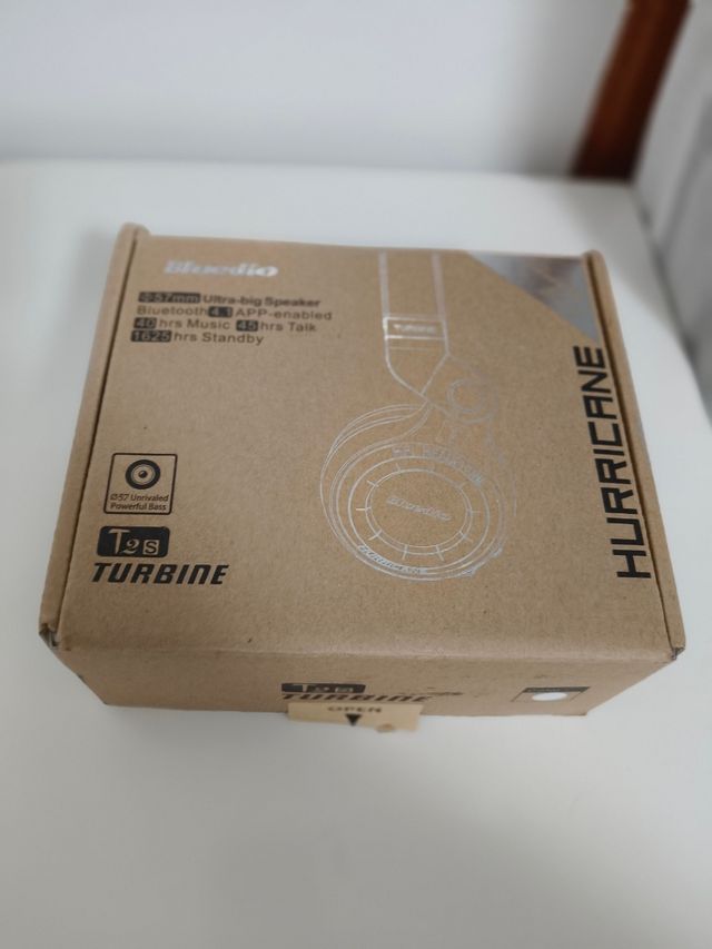 Cascos Bluetooth Inalámbricos Blancos