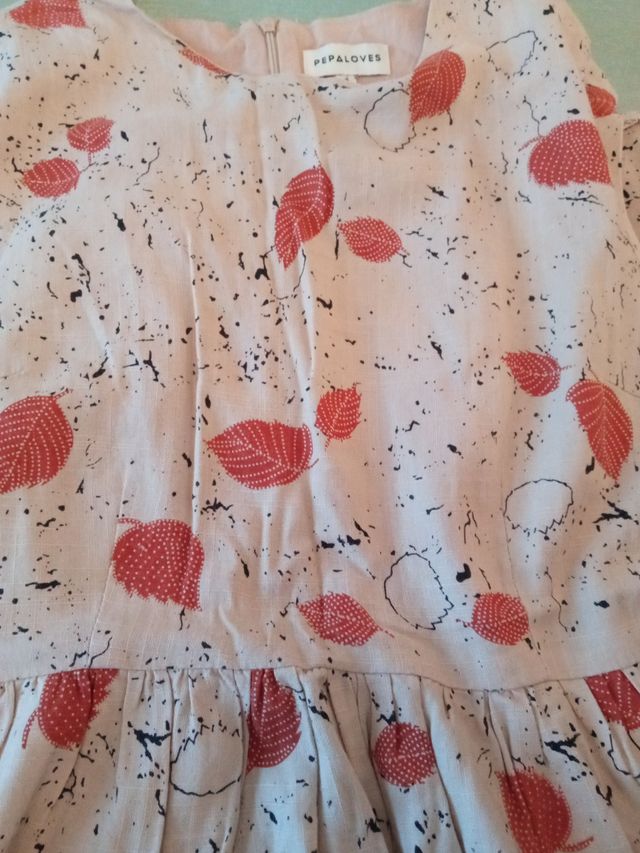 Vestido corto Pepaloves estampado hojas