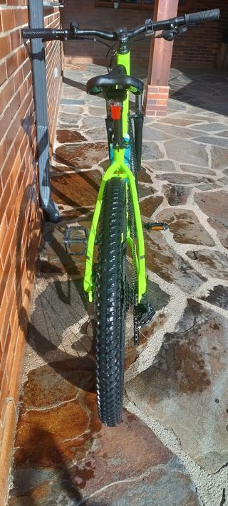ROCKRIDER ST 530 -TALLA S
Bicicle
