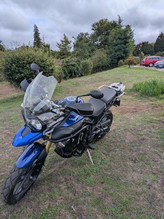Triumph Tiger 800 ABS Azul