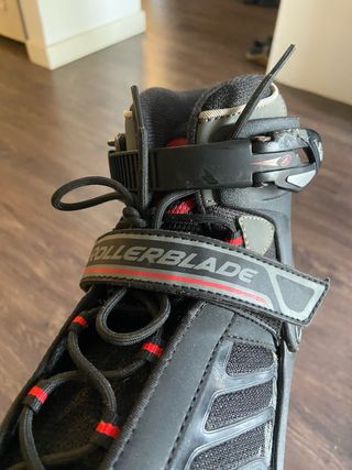 Patines en línea ROLLERBLADE negros