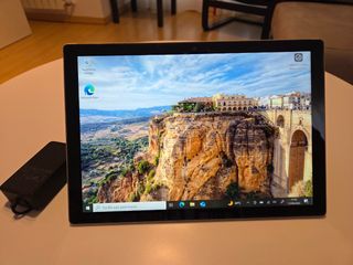 Microsoft Surface Pro 4 i5 8GB (sin pantalla)