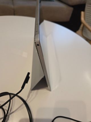 Microsoft Surface Pro 4 i5 8GB (sin pantalla)