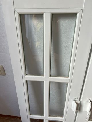 Ventanas  de aluminio con cristal transparente