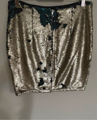 Falda lentejuelas reversible Stradivarius