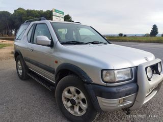 Opel Frontera 2000