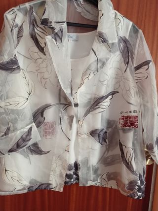Blusa Lasi floral M/38/10