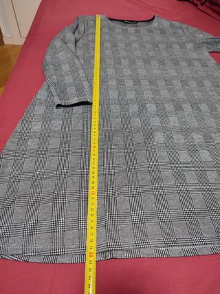 Vestido informal cuadros gris y blanco