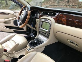 Jaguar X-Type 2010