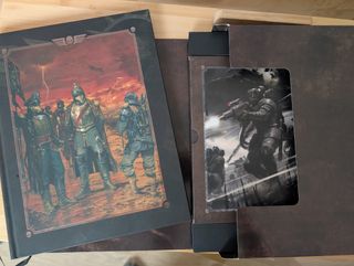 Codex Astra Militarum y cartas