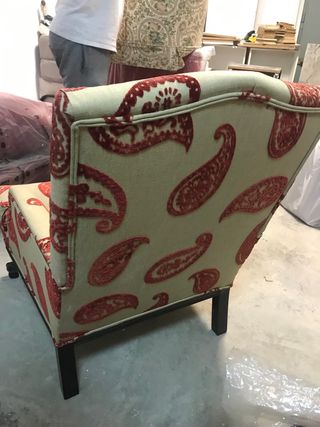 Sillón Clásico Estampado Paisley Rojo