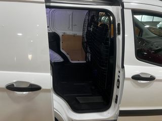 Ford Transit Courier 2021